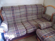 Продам раскладной диван и 2 кресла