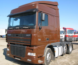 Седельный тягач DAF XF 95.430